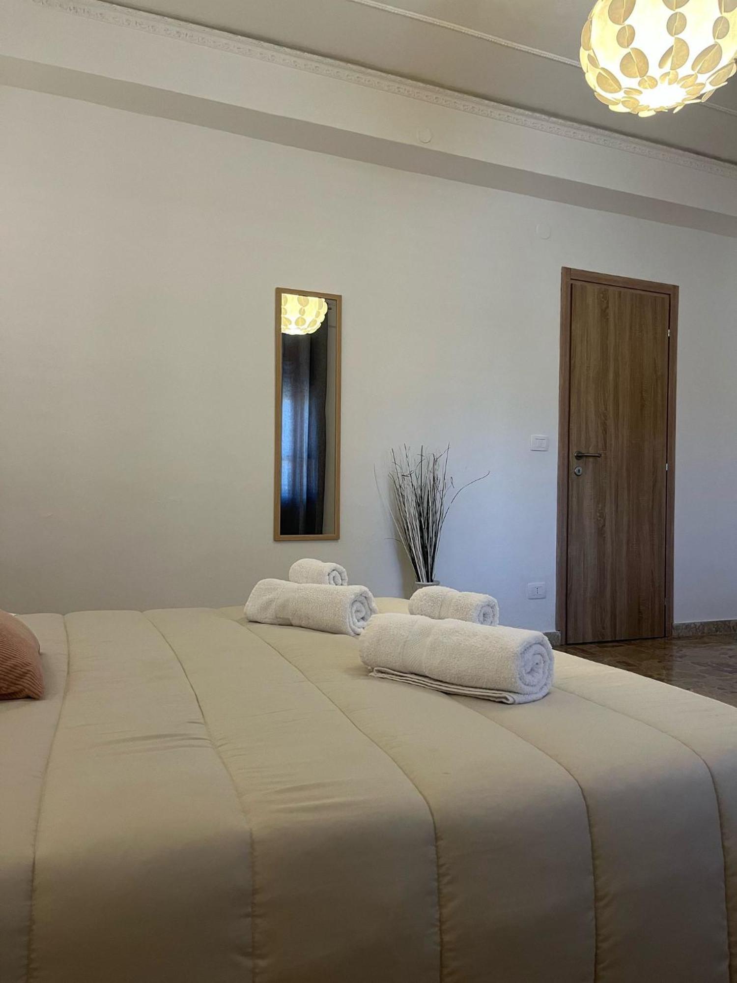 Maresia Apartment Altavilla Milicia Luaran gambar